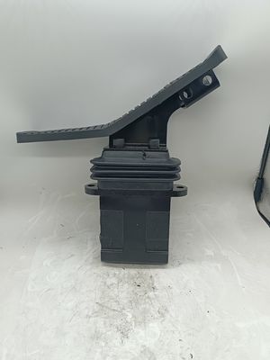 Einwegbagger-Ersatzteile, hydraulisches Fußpedal-Steuerventil, Betätigen des Unterbrechers