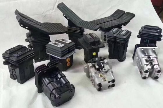 Kleine Teile des Hydraulikbaggers E306, Hubsteuerfuß-Hydraulikpedalventil